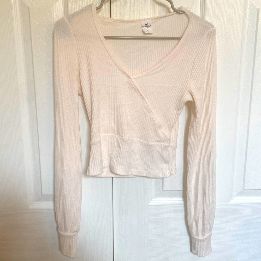 Hollister top, size medium